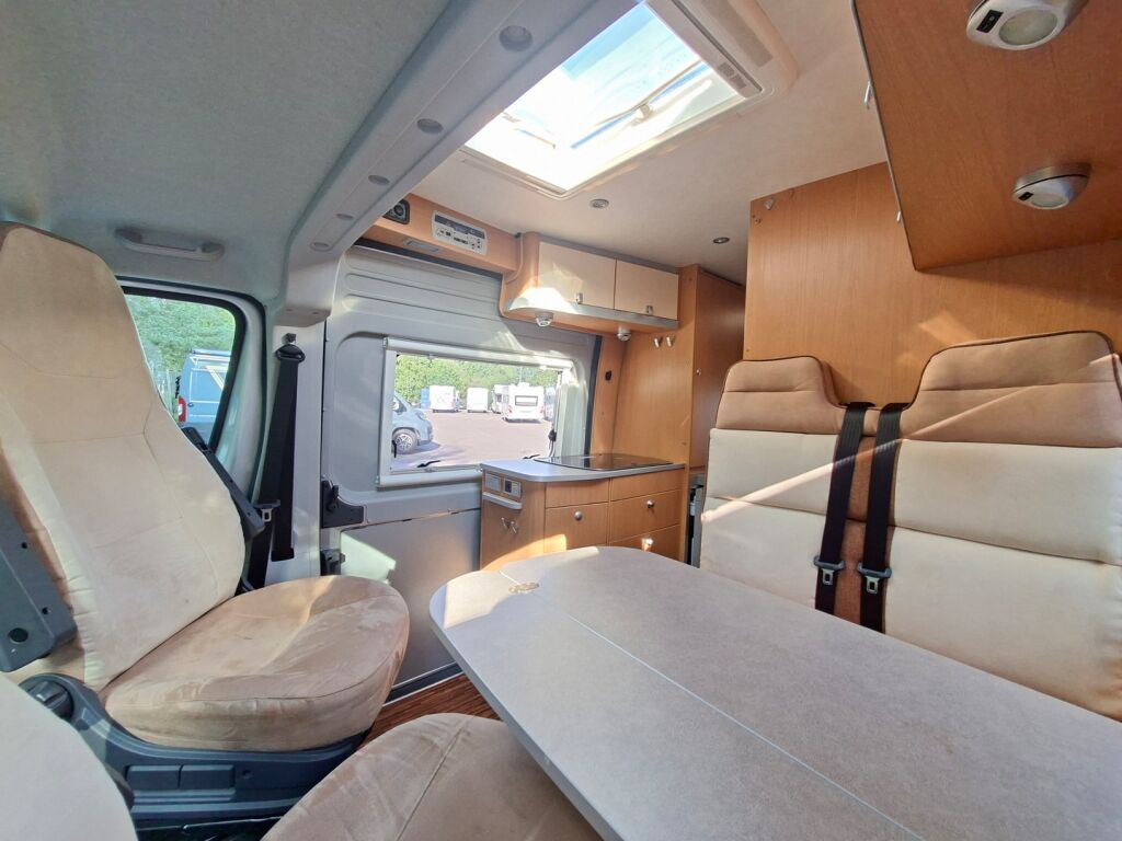 Hymer Car 322 VAN 600 2010 Harmaa
