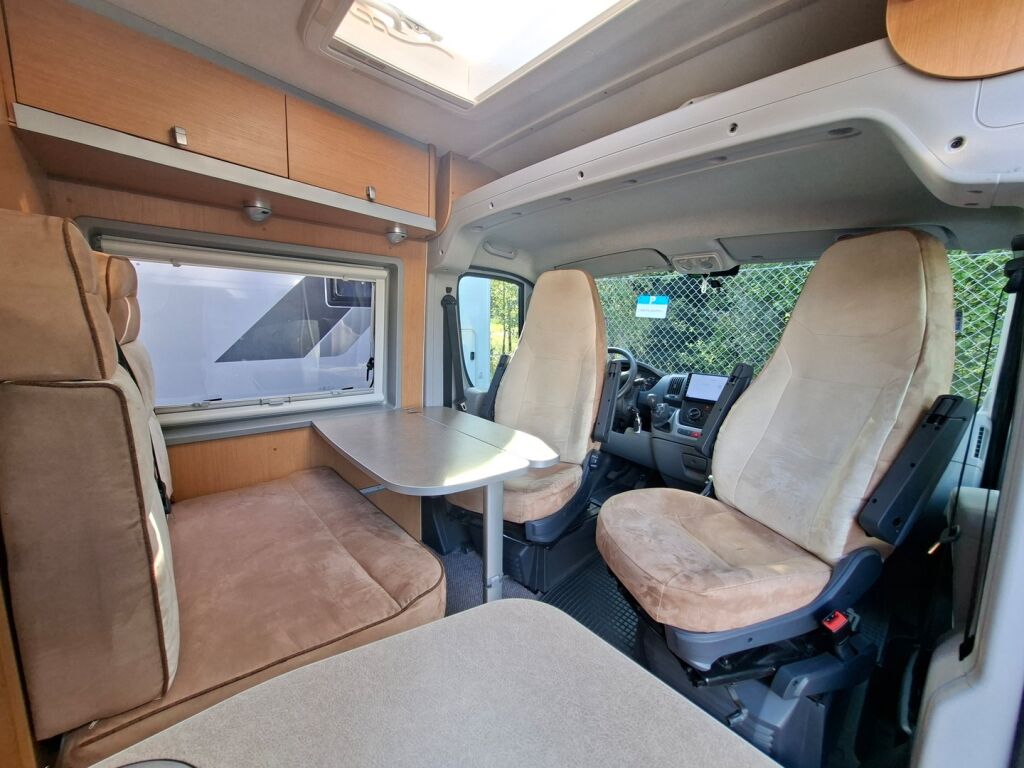 Hymer Car 322 VAN 600 2010 Harmaa