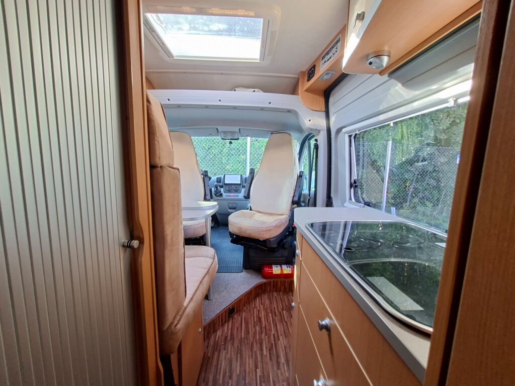 Hymer Car 322 VAN 600 2010 Harmaa