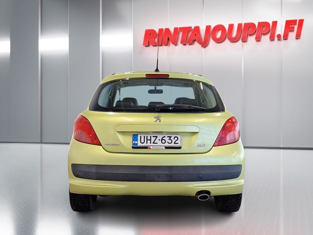 Peugeot 207 2008 Keltainen