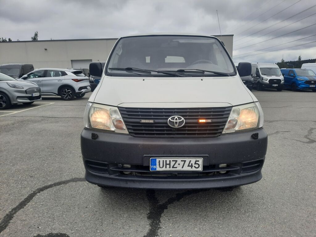 Toyota Hiace 2007 Valkoinen