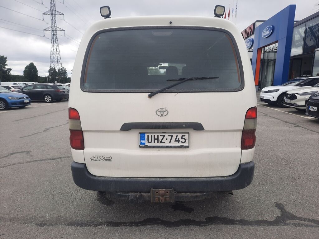 Toyota Hiace 2007 Valkoinen