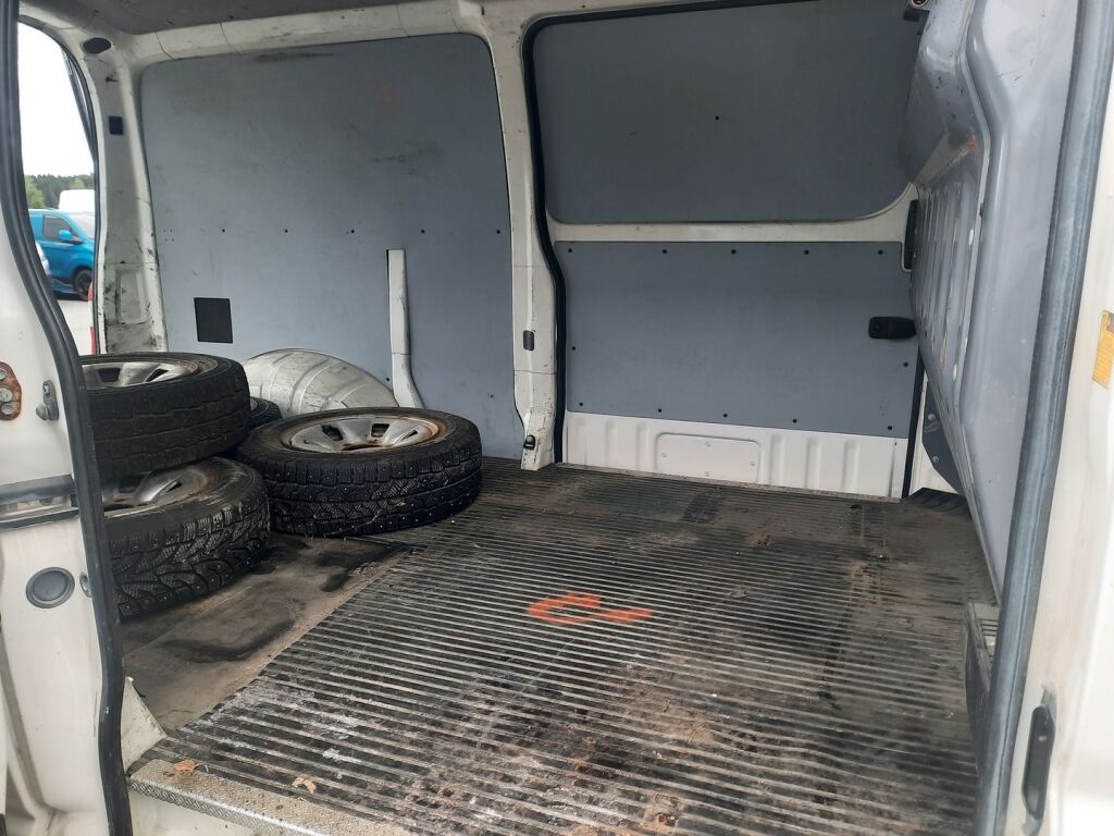 Toyota Hiace 2007 Valkoinen