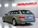 BMW 520 2010 Ruskea (beige)