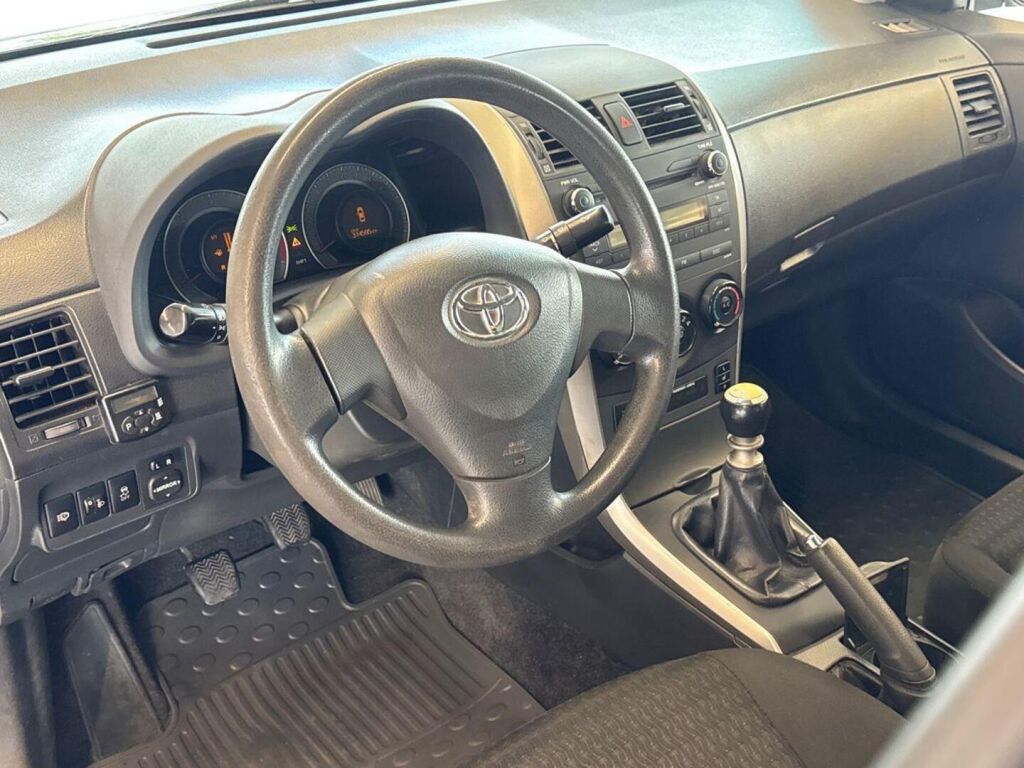 Toyota Corolla 2010 Sininen
