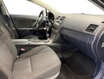 Toyota Avensis 2010 Musta