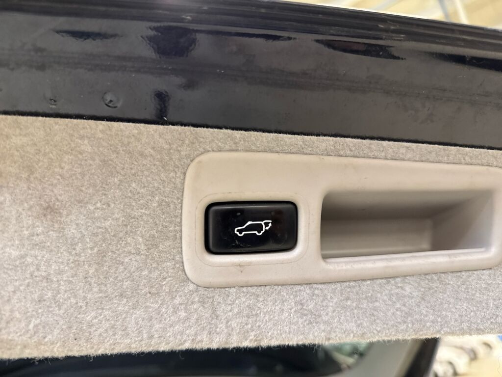 Lexus RX 2010 Musta