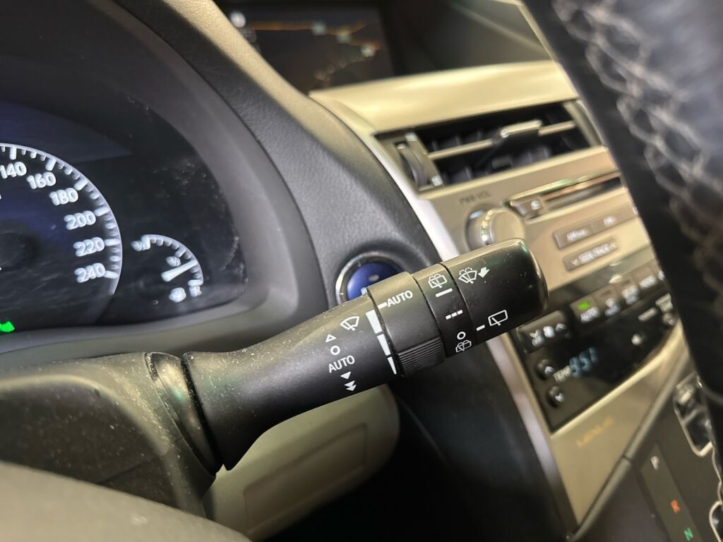 Lexus RX 2010 Musta