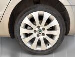 Skoda Superb 2010 Ruskea (beige)