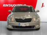 Skoda Superb 2010 Ruskea (beige)