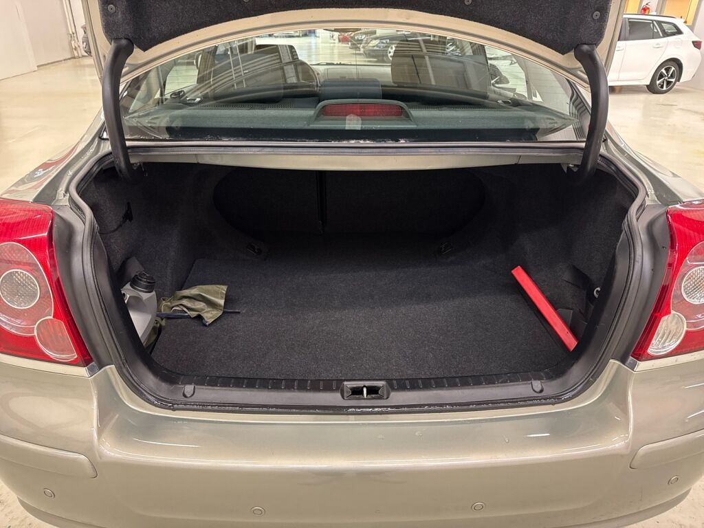 Toyota Avensis 2007 Vihreä