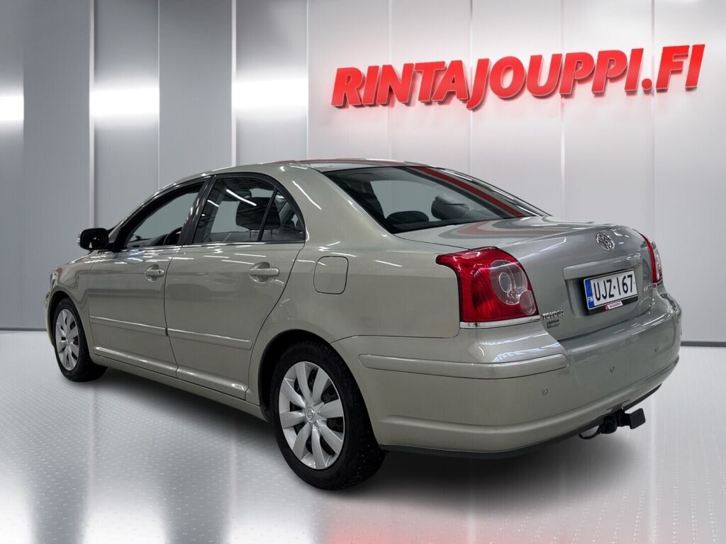 Toyota Avensis 2007 Vihreä