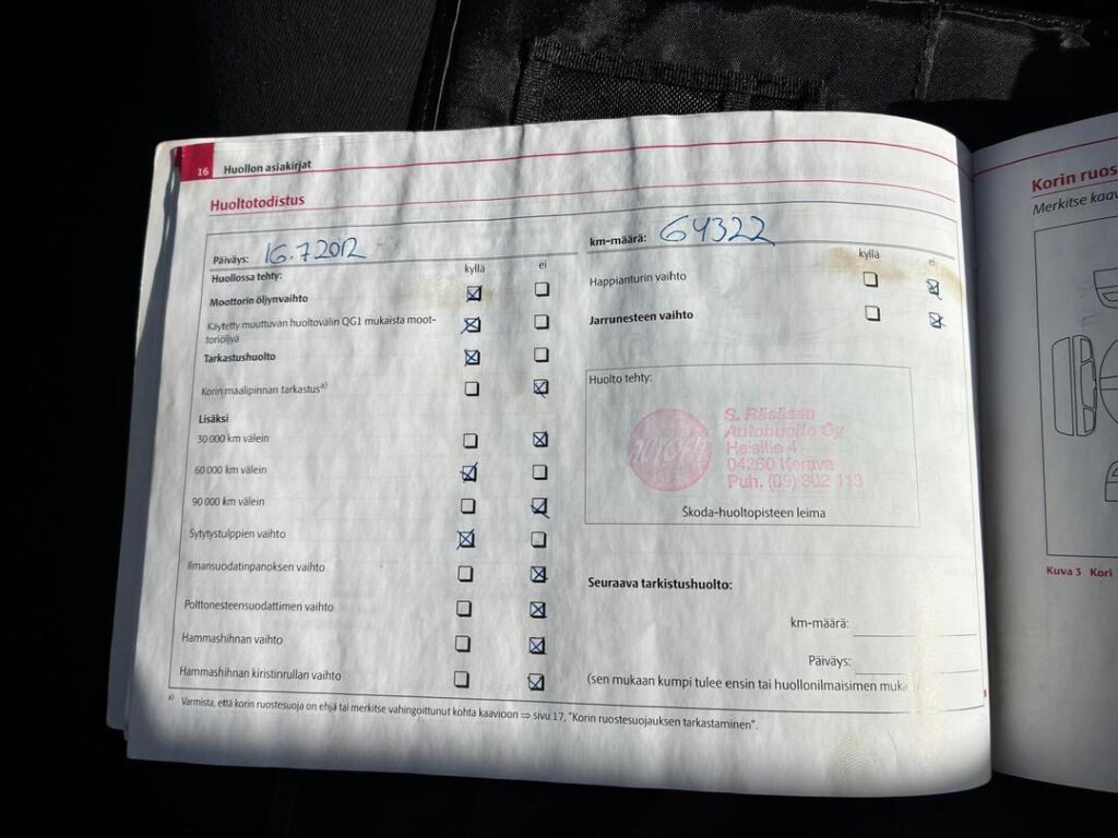 Skoda Octavia 2010 Musta