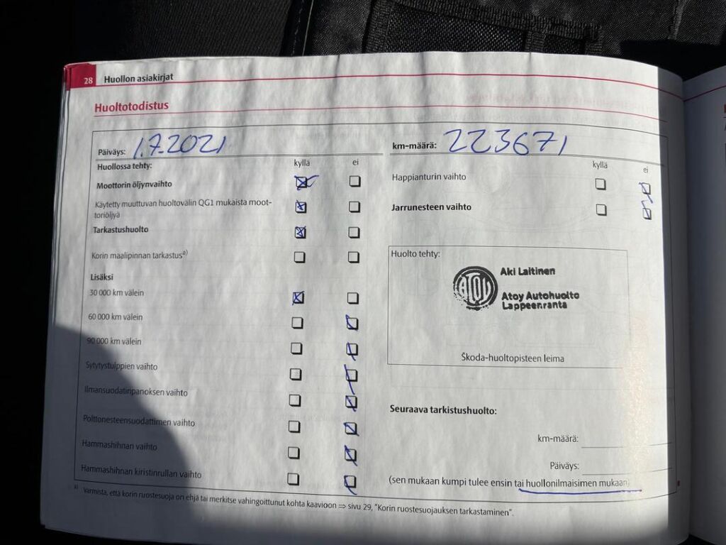 Skoda Octavia 2010 Musta