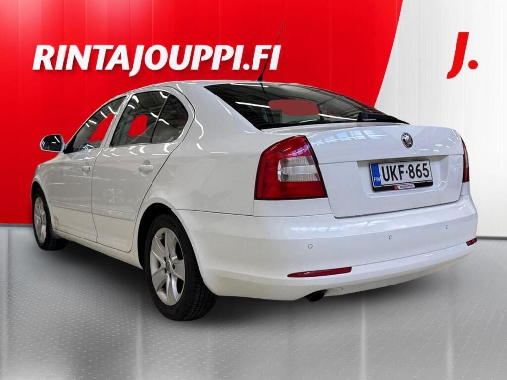 Skoda Octavia 2010 Valkoinen