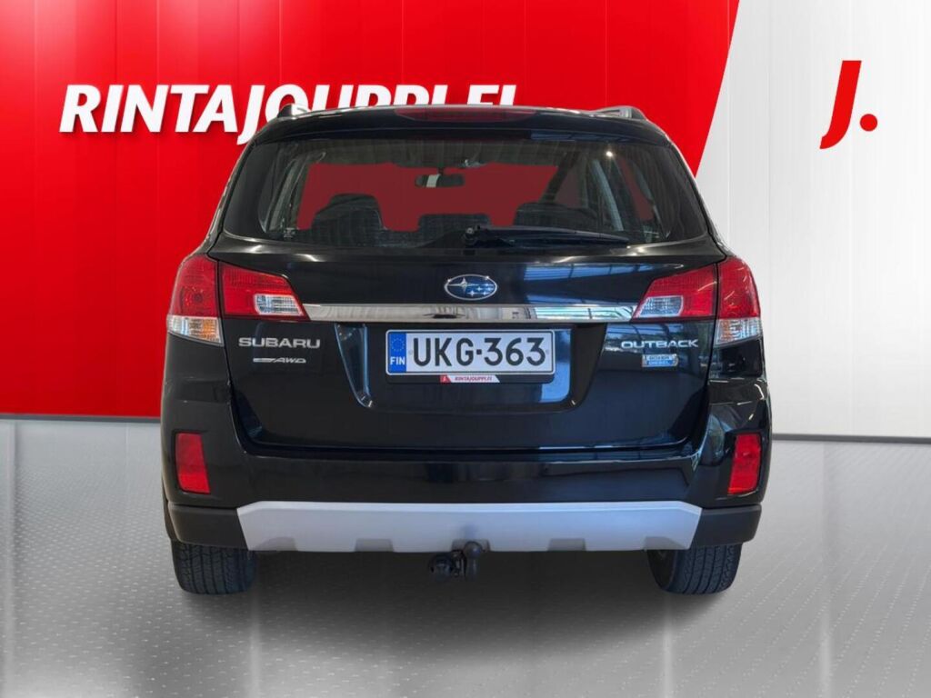 Subaru Outback 2011 Musta