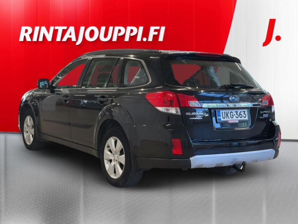 Subaru Outback 2011 Musta