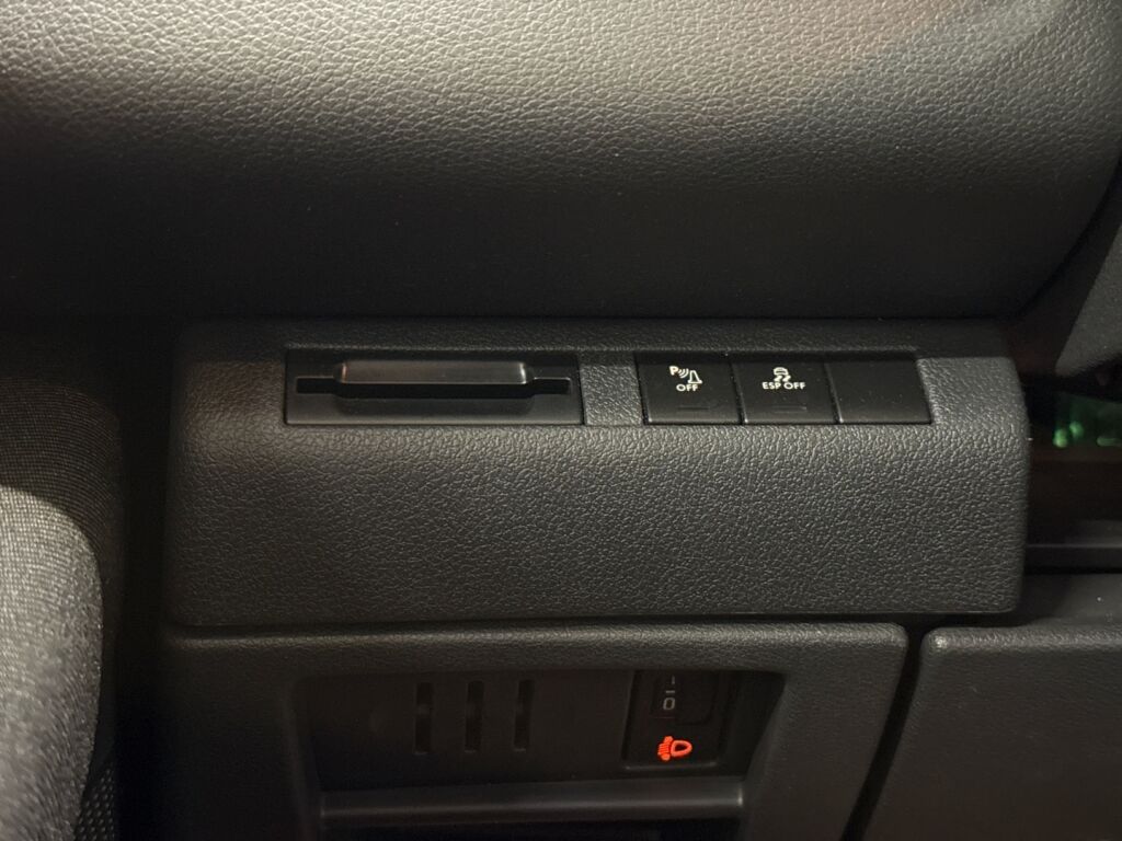 Peugeot 3008 2010 Harmaa