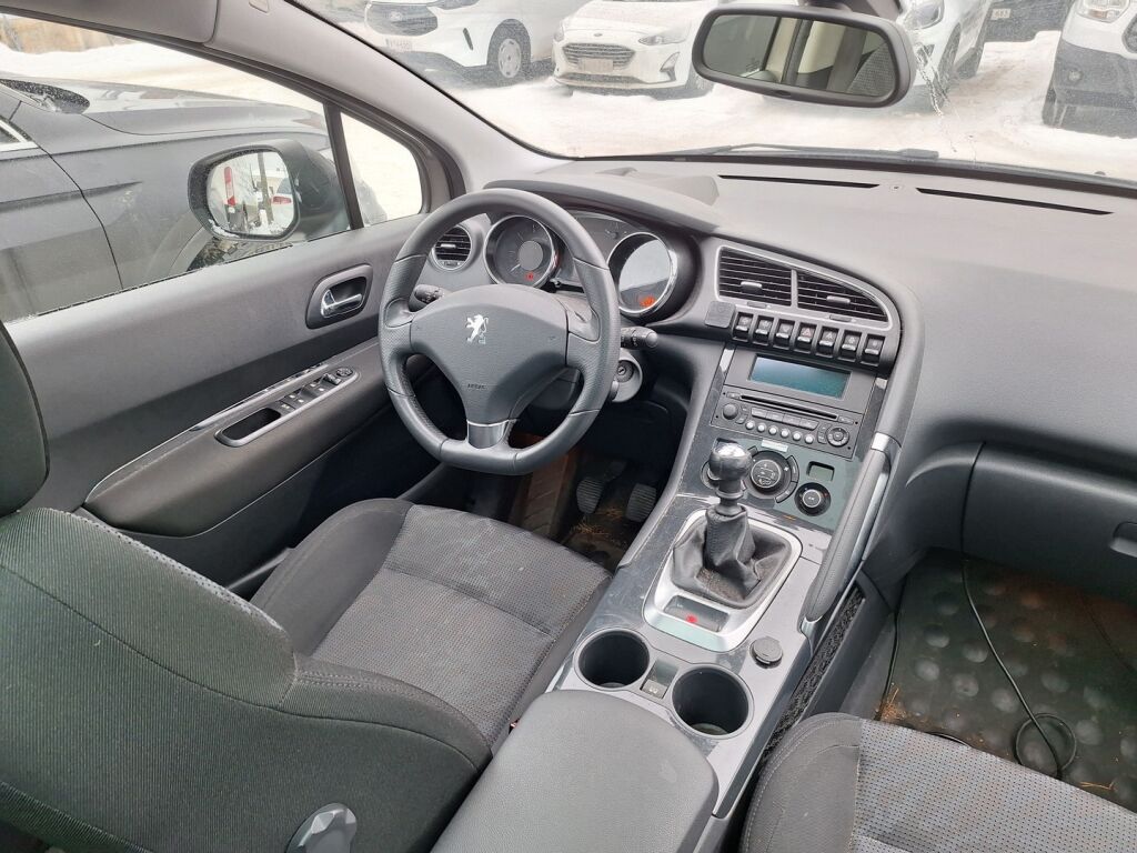 Peugeot 3008 2010 Harmaa