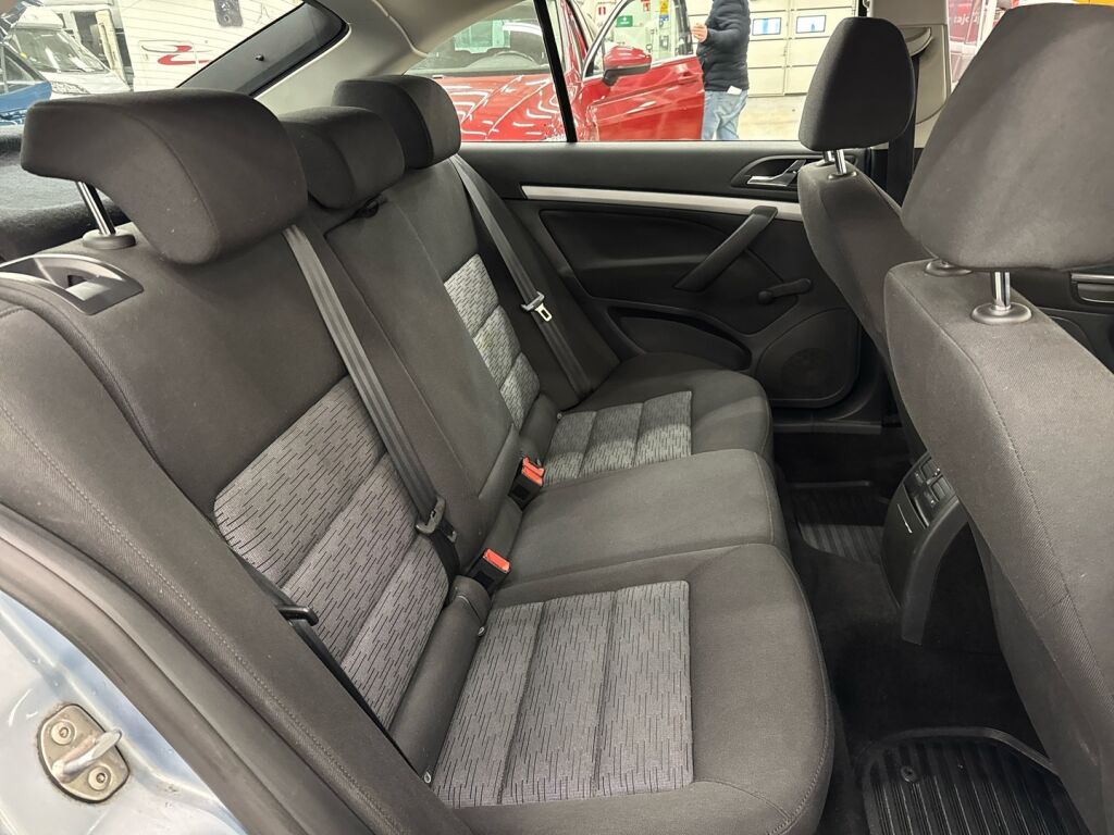 Skoda Octavia 2011 Sininen