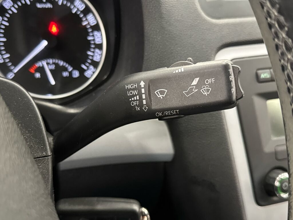 Skoda Octavia 2011 Sininen