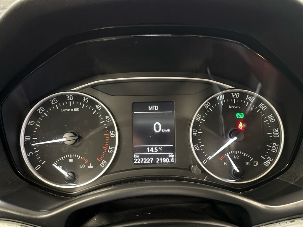 Skoda Octavia 2011 Harmaa