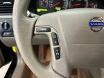 Volvo V70 2007 Musta