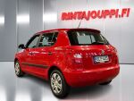 Skoda Fabia 2011 Punainen