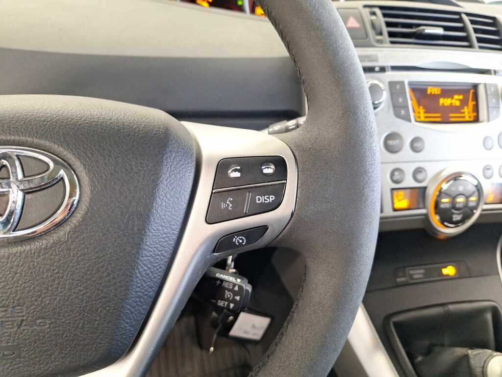 Toyota Verso 2010 Sininen