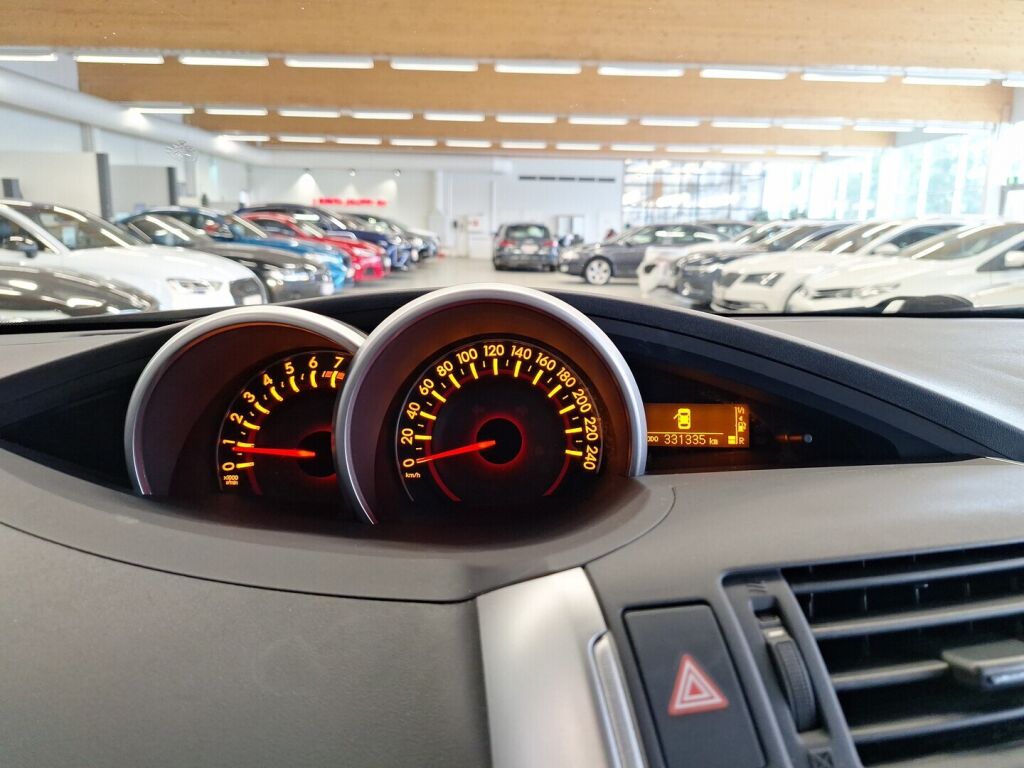 Toyota Verso 2010 Sininen