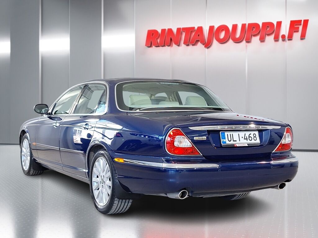 Jaguar XJ8 2003 Sininen