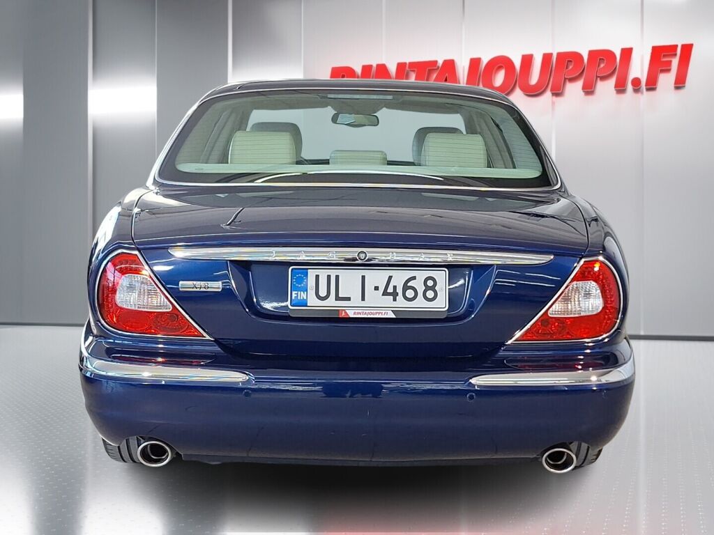 Jaguar XJ8 2003 Sininen