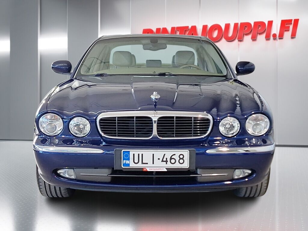 Jaguar XJ8 2003 Sininen