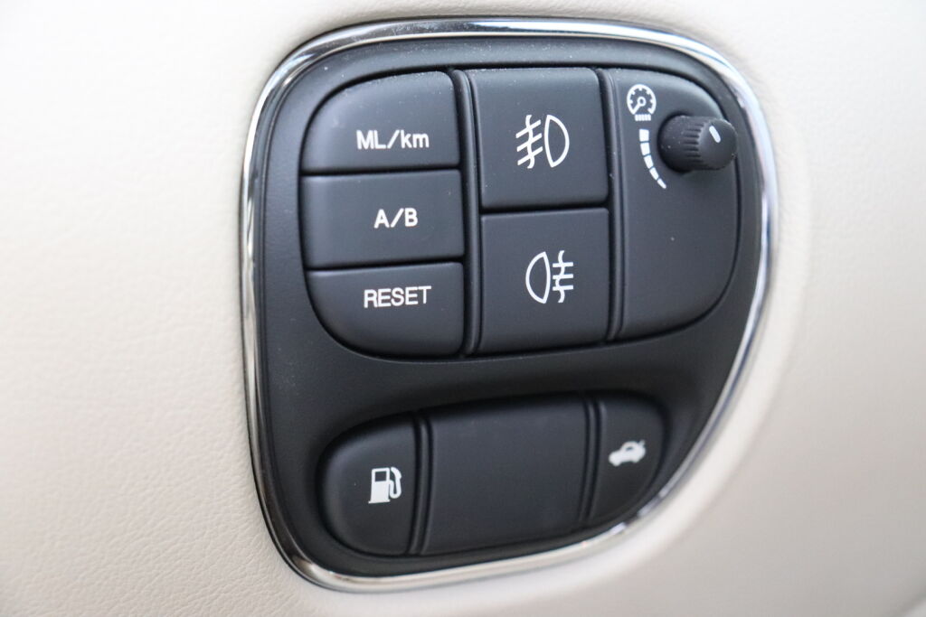 Jaguar XJ8 2003 Sininen