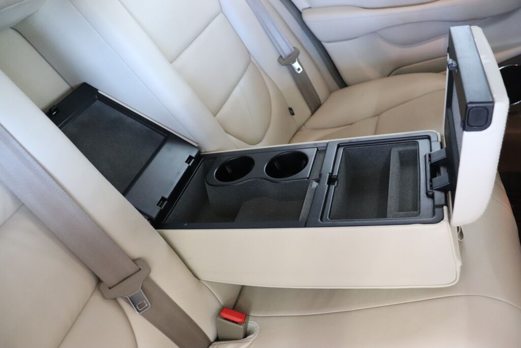 Jaguar XJ8 2003 Sininen