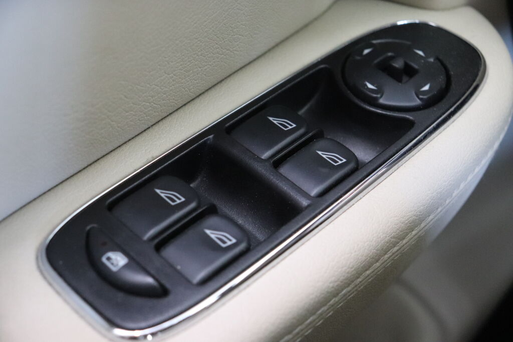 Jaguar XJ8 2003 Sininen