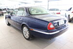 Jaguar XJ8 2003 Sininen