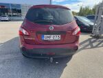 Nissan Qashqai+2 2010 Punainen