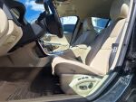 Volvo V60 2011 Musta