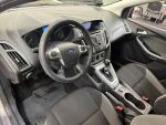 Ford Focus 2012 Ruskea (beige)