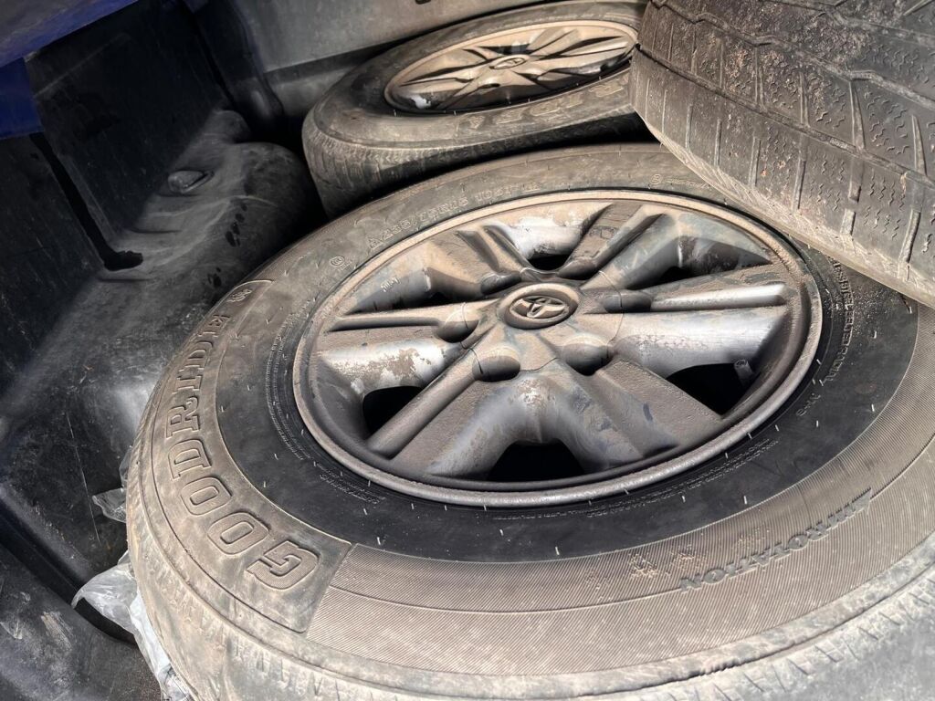 Toyota Hilux 2012 Sininen