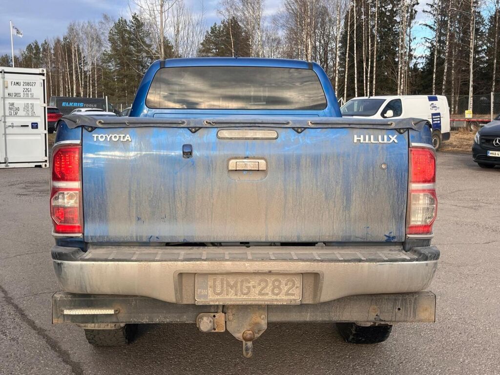 Toyota Hilux 2012 Sininen