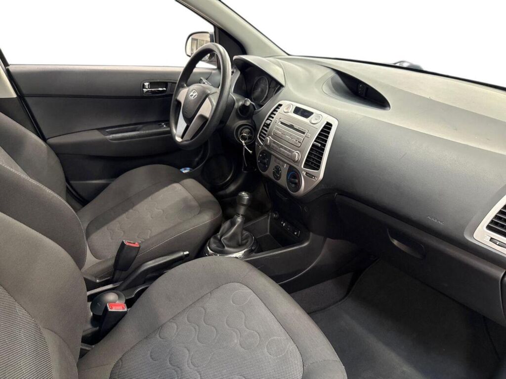 Hyundai i20 2012 Harmaa