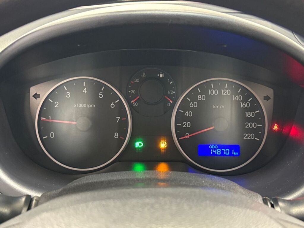 Hyundai i20 2012 Harmaa