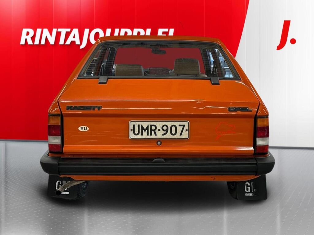 Opel Kadett 1980 Oranssi