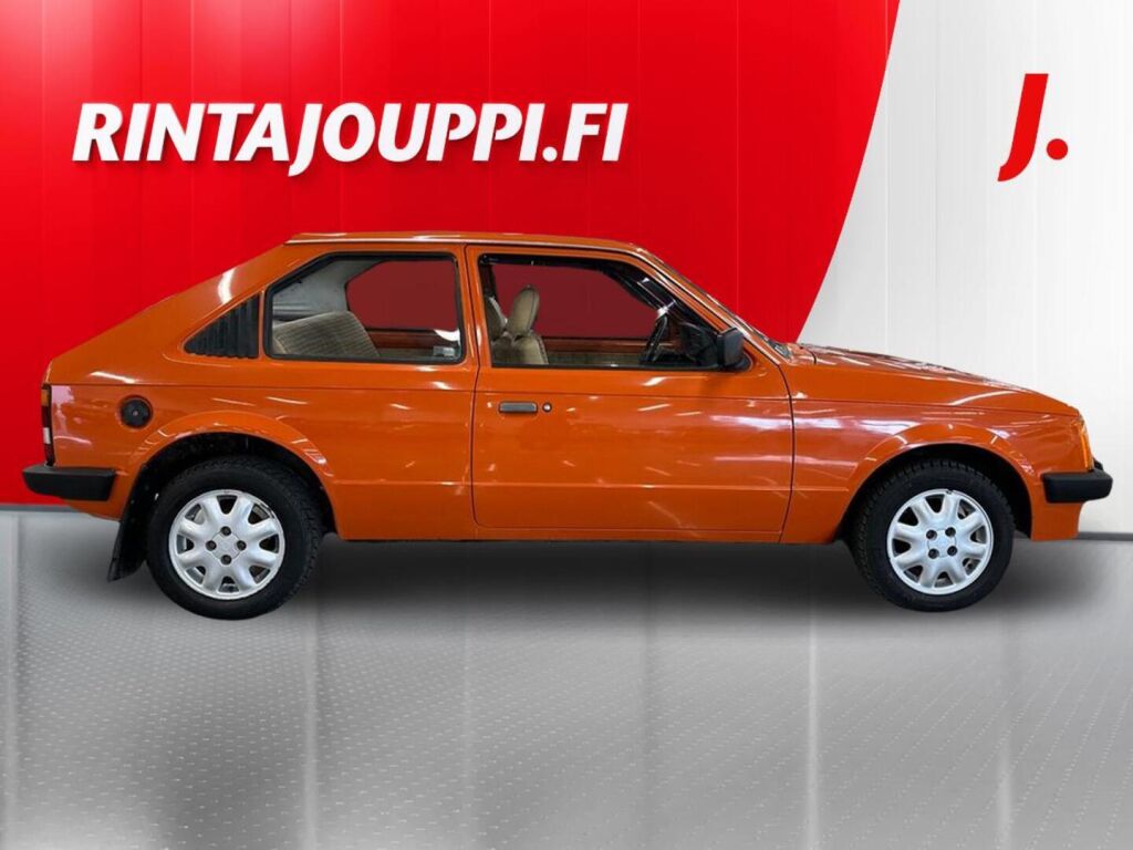 Opel Kadett 1980 Oranssi