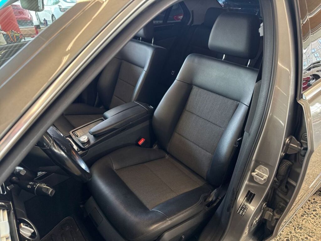 Mercedes-Benz E 2011 Harmaa