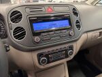 Volkswagen Golf Plus 2011 Ruskea (beige)