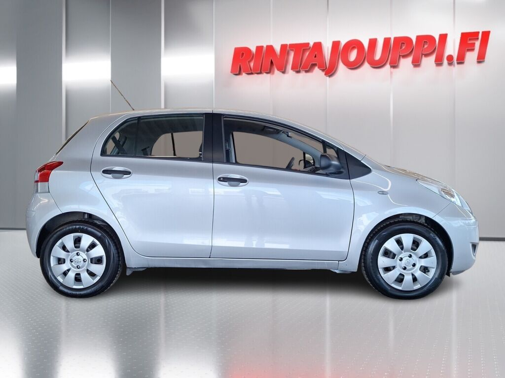 Toyota Yaris 2011 Hopea