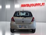 Toyota Yaris 2011 Hopea